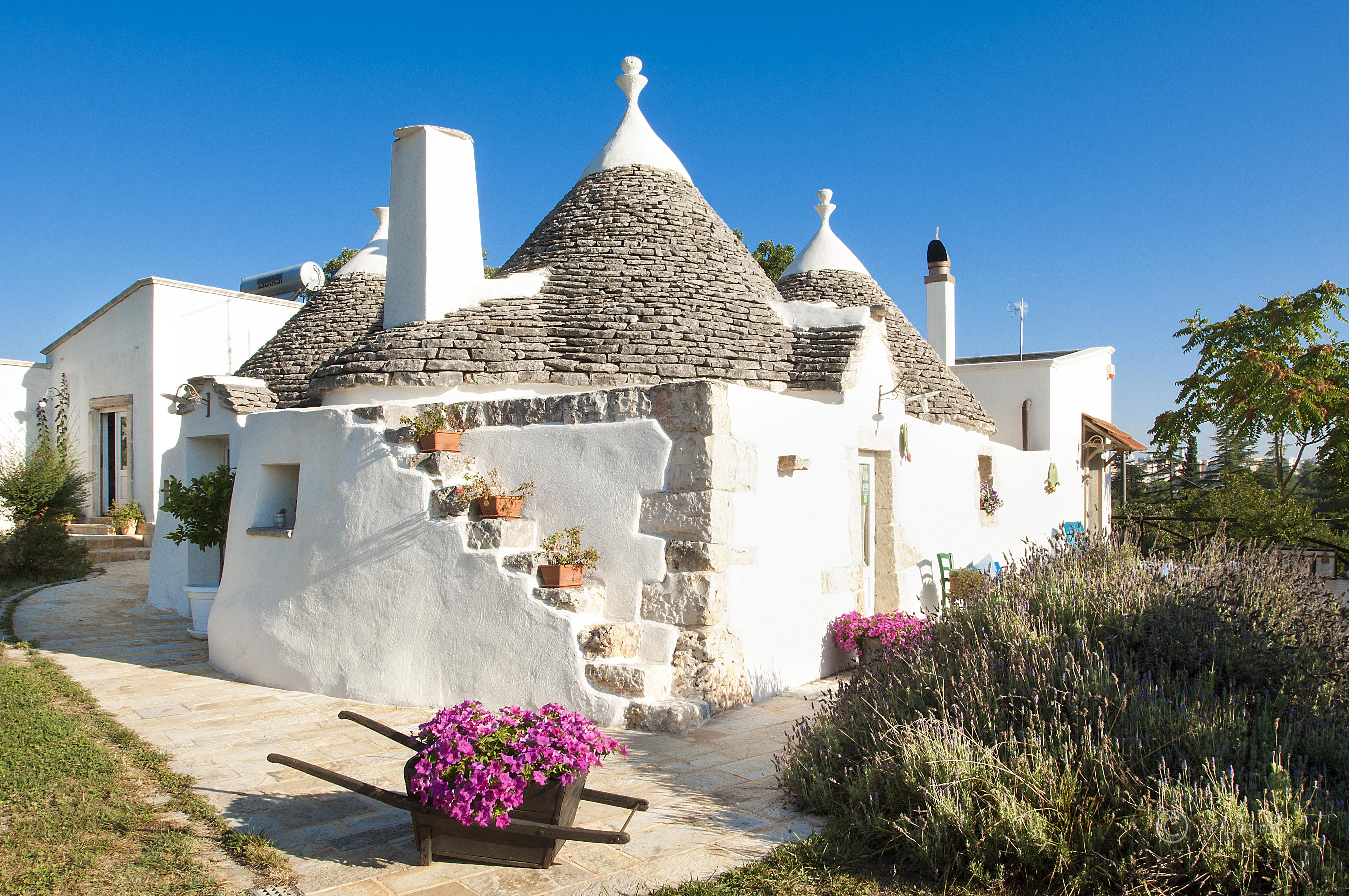 푸티냐노 Trulli Terra Magica B&B 외부 사진